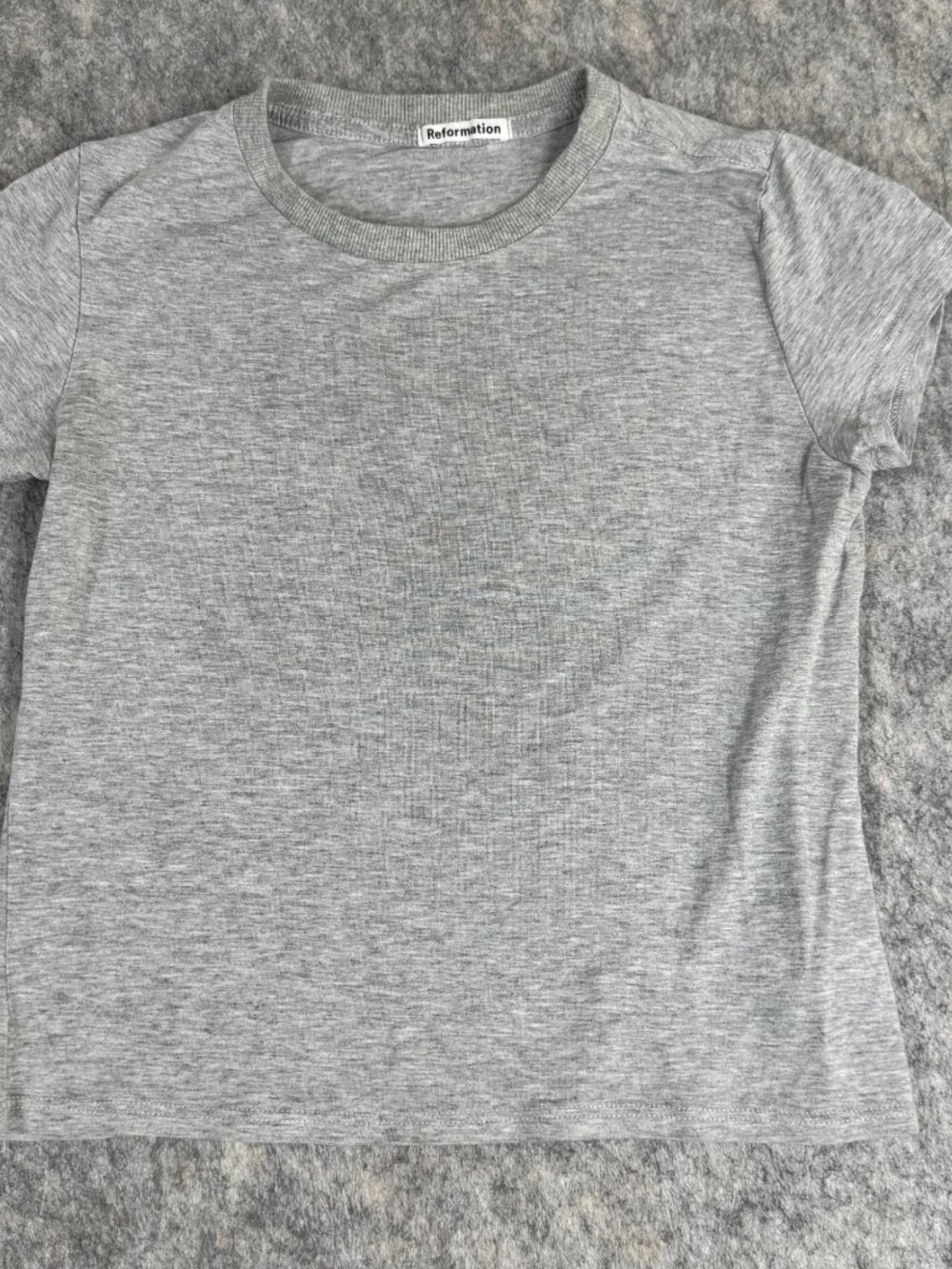 Reformation T Shirt Gray Lyocell Sz S Short Sleeve Crew Neck Lightweight